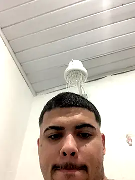 Casal Safado  online show from 10-24-25, 04:00