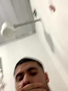 Casal Safado  online show from 10-04-25, 08:43