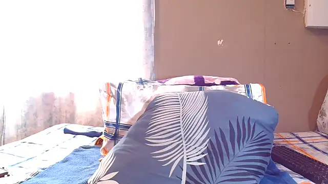 BERNINIBLUSHX89 online show from 12-05-25, 12:04