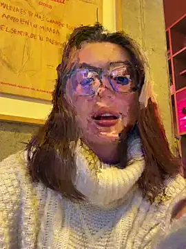 EmaSaenz online show from 02-18-25, 10:25