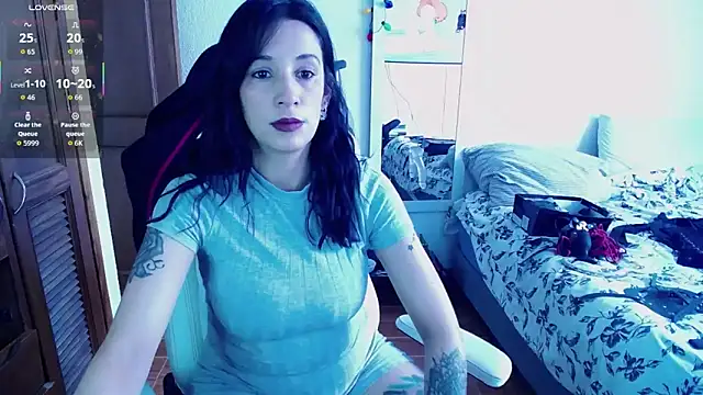 Snapshot of Ariadna_Carters1 chatting on 10-19-25, 03:37 Ariadna Carters1 online show from 10-19-25, 03:37