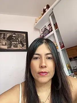 manuela star online show from 05-20-26, 05:21