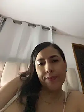 manuela star online show from 05-22-26, 01:47