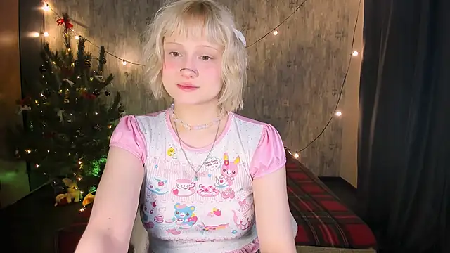 MariaMango online show from 12-21-25, 02:57