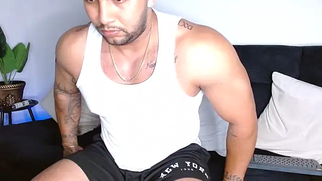 frank myles online show from 11-25-25, 02:01