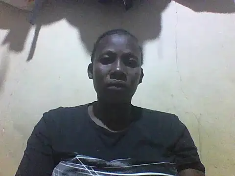 Queen lady online show from 10-03-25, 06:53