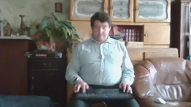 sympatrique online show from 03-19-25, 05:28