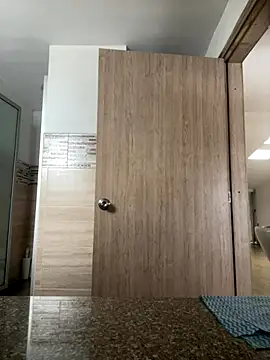 alina stark online show from 12-18-25, 08:01