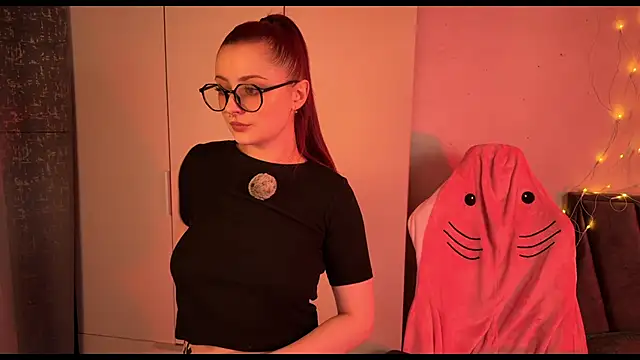 RozieRose online show from 12-02-25, 02:34