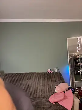 HumbleJess online show from 04-10-26, 06:15