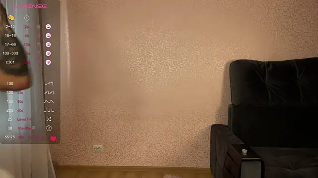 HumbleJess online show from 06-11-26, 01:19
