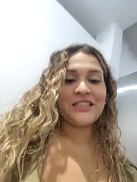 Snapshot of Sara_smiiith211 chatting on 03-14-25, 01:48 Sara smiiith211 online show from 03-14-25, 01:48