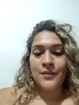 Snapshot of Sara_smiiith211 chatting on 03-03-25, 12:12 Sara smiiith211 online show from 03-03-25, 12:12