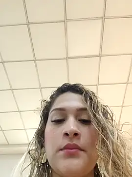 Snapshot of Sara_smiiith211 chatting on 03-16-25, 12:45 Sara smiiith211 online show from 03-16-25, 12:45