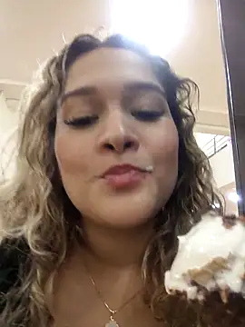 Snapshot of Sara_smiiith211 chatting on 03-22-25, 12:17 Sara smiiith211 online show from 03-22-25, 12:17