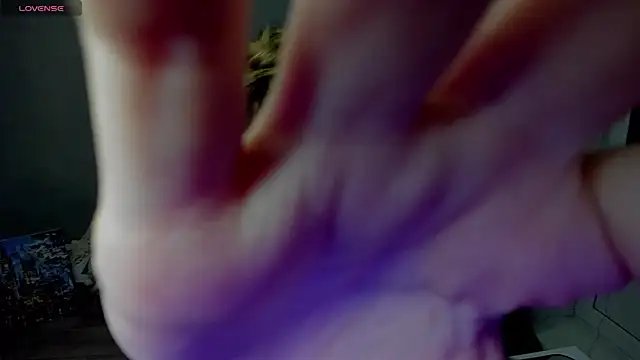 lily williamss online show from 12-21-25, 12:07