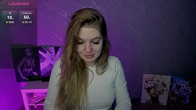 Snapshot of lily_williamss chatting on 05-27-26, 12:20 lily williamss online show from 05-27-26, 12:20