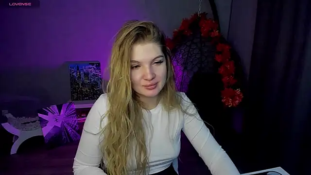 lily williamss online show from 10-09-25, 02:12