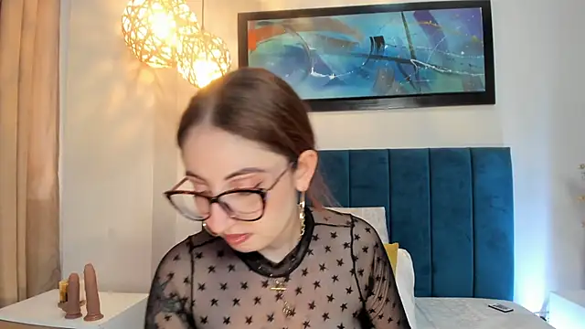 Emilywatsonn online show from 01-17-26, 06:00