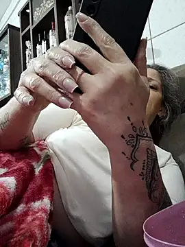 marcialoira online show from 09-08-25, 11:48