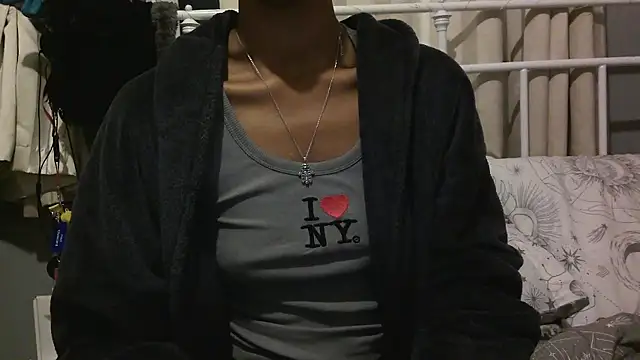 SkyeXSkylar0 online show from 10-24-25, 04:11