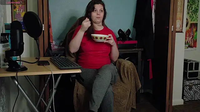 TreeJeanne online show from 09-25-25, 10:27