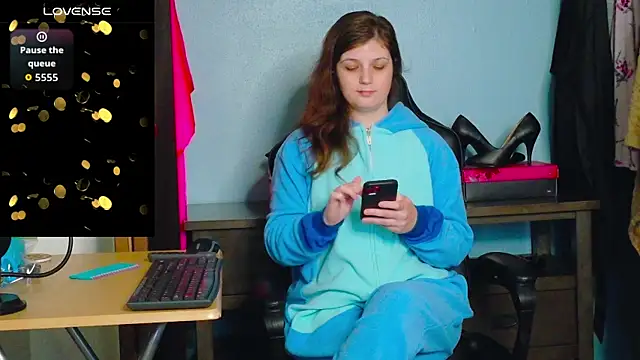 TreeJeanne online show from 11-01-25, 03:13