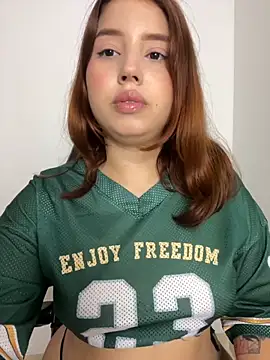 Snapshot of Lia_sex69 chatting on 10-04-25, 10:50 Lia sex69 online show from 10-04-25, 10:50