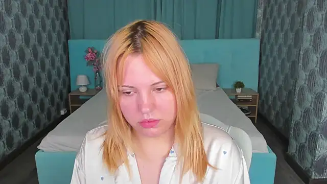 Stacy Luv online show from 09-27-25, 12:06