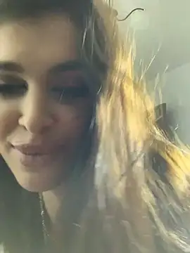 Snapshot of EvaWhisper chatting on 12-07-24, 12:51 EvaWhisper online show from 12-07-24, 12:51