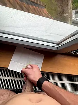 Siggidc2n online show from 12-16-25, 11:25