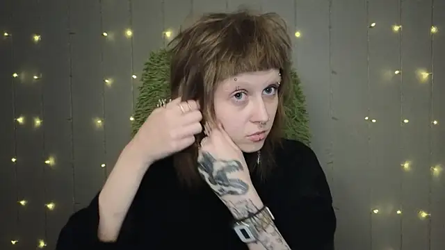 Snapshot of kortny_yo chatting on 01-31-25, 08:43 kortny yo online show from 01-31-25, 08:43