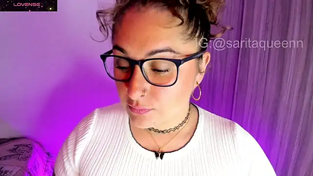 Snapshot of saara_queen_ chatting on 11-18-25, 01:32 saara queen online show from 11-18-25, 01:32