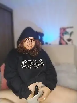 saara queen  online show from 04-04-26, 02:51