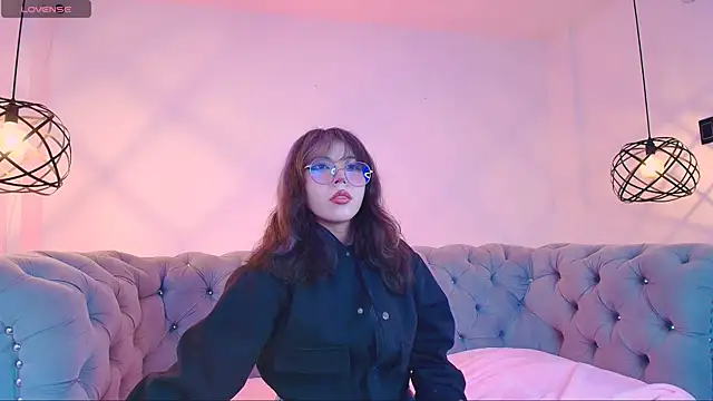 Purplee Baby online show from 02-18-25, 08:03