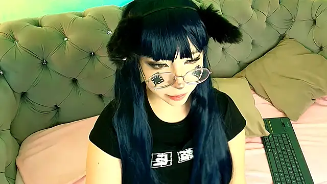 Purplee Baby online show from 03-03-25, 01:28