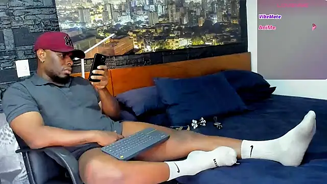 Snapshot of thomas_santtos1 chatting on 03-04-25, 03:26 thomas santtos1 online show from 03-04-25, 03:26