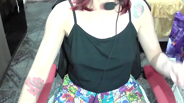 ManuEscarlate13 online show from 09-23-25, 05:47