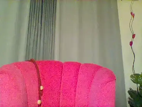 Queeen model online show from 03-13-25, 06:01