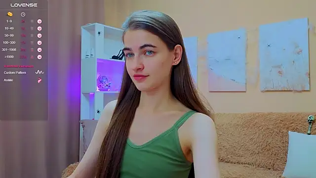 AstoriyaNight online show from 11-14-25, 10:08