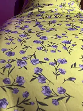 Cherrytowild online show from 05-20-26, 07:49