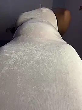 Cherrytowild online show from 01-08-26, 04:40