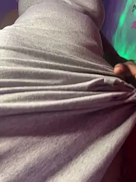 Cherrytowild online show from 10-29-25, 08:19