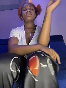 Cherrytowild online show from 03-19-26, 06:02