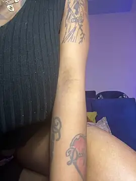 Cherrytowild online show from 12-20-25, 05:32