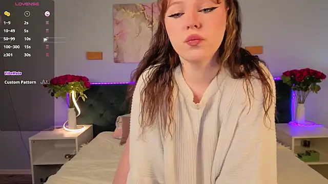Snapshot of Naomi_B1ack chatting on 06-03-26, 01:17 Naomi B1ack online show from 06-03-26, 01:17