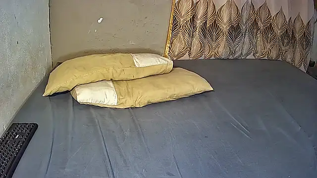 BustyThickyAss online show from 07-27-26, 05:09