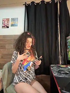 izumikarol online show from 11-26-25, 03:50