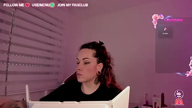 Snapshot of Domina_Deivis chatting on 03-12-25, 07:02 Domina Deivis online show from 03-12-25, 07:02