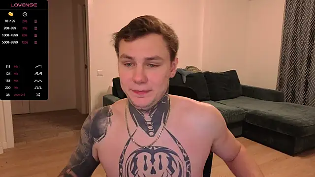 Snapshot of Lechery_boy chatting on 10-27-25, 04:30 Lechery boy online show from 10-27-25, 04:30
